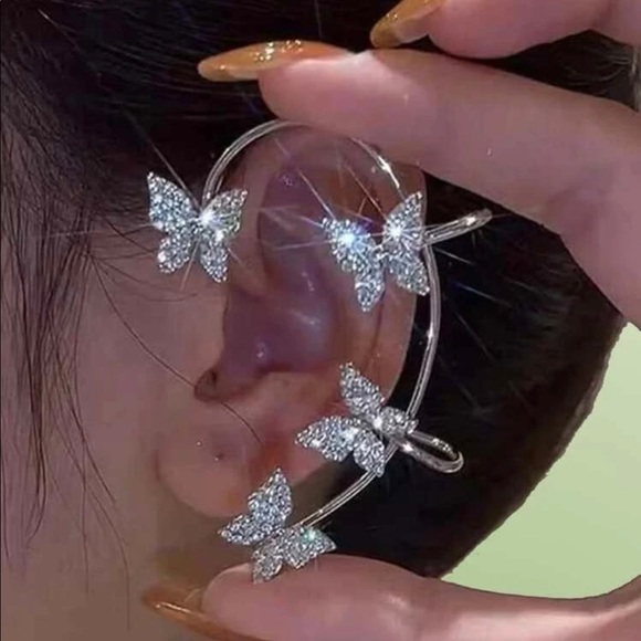 Butterfly Rhinestone Ear Cuff Silver - Picture 2 of 4
